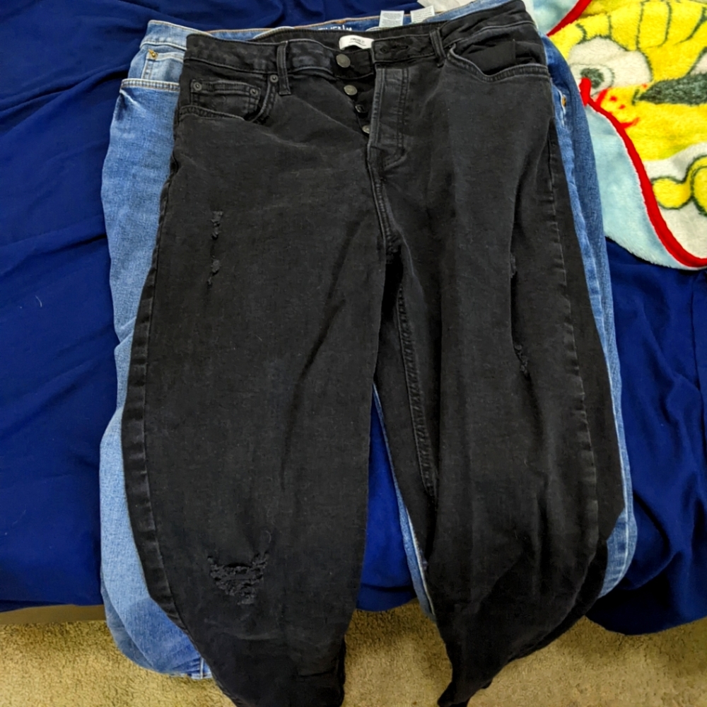 Forever 21 black, size 31 jeans